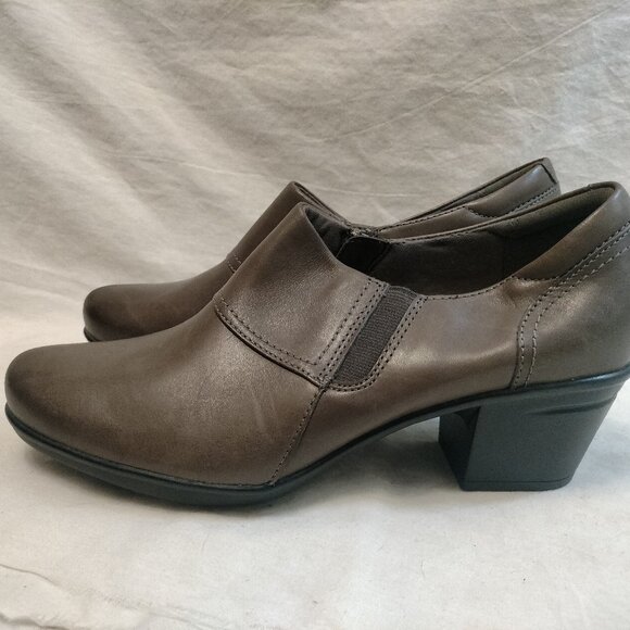 Clarks Shoes - Clarks Emslie Craft Closed Toe Mules/Ankle Booties NWOT